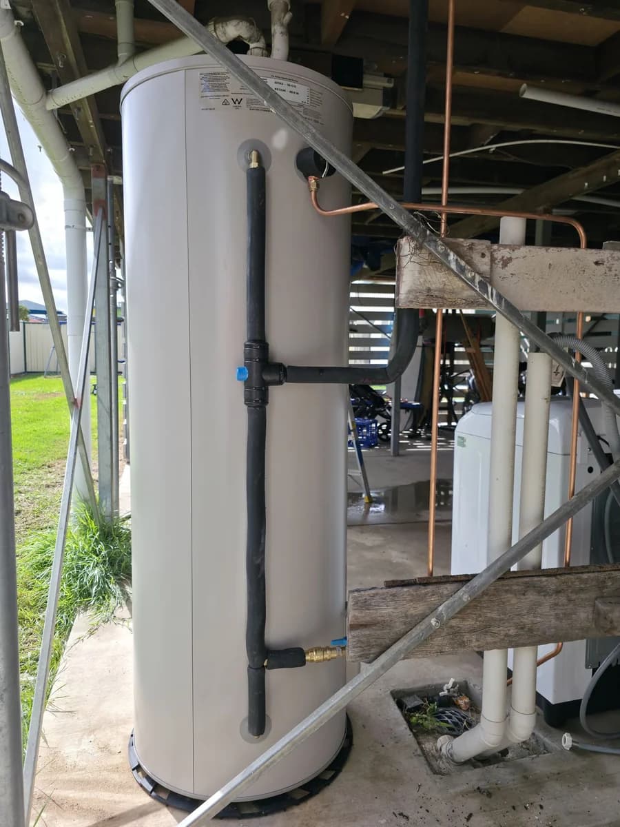 Thermann electric storage hot water system installed during a Rockhampton new build by LTH Plumbing